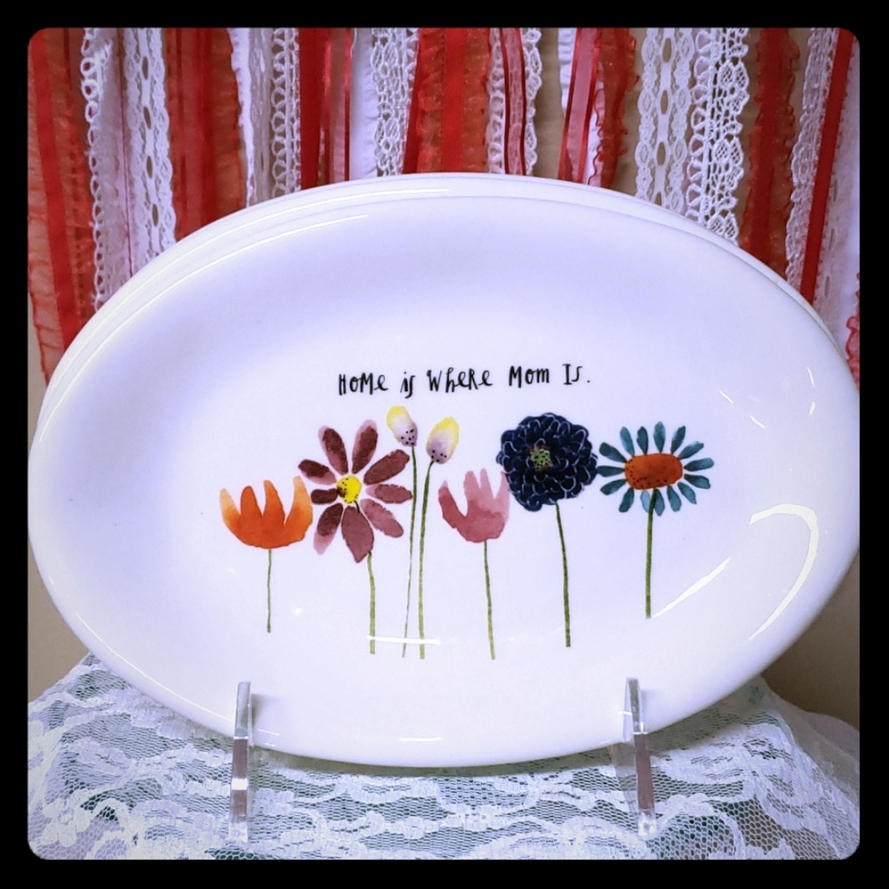 Rae Dunn S/3 Watercolor "Mom" snack size plates
